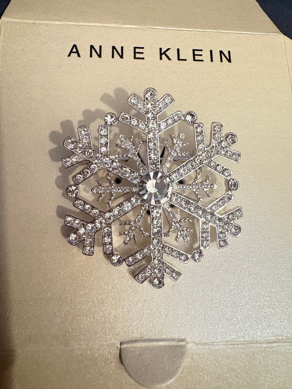 Anne Klein Snowflake Brooch Silver Rhinestone Crystal Pin